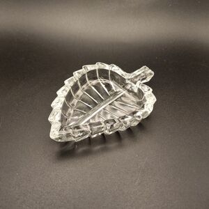 Elegant Clear Glass Leaf Dish